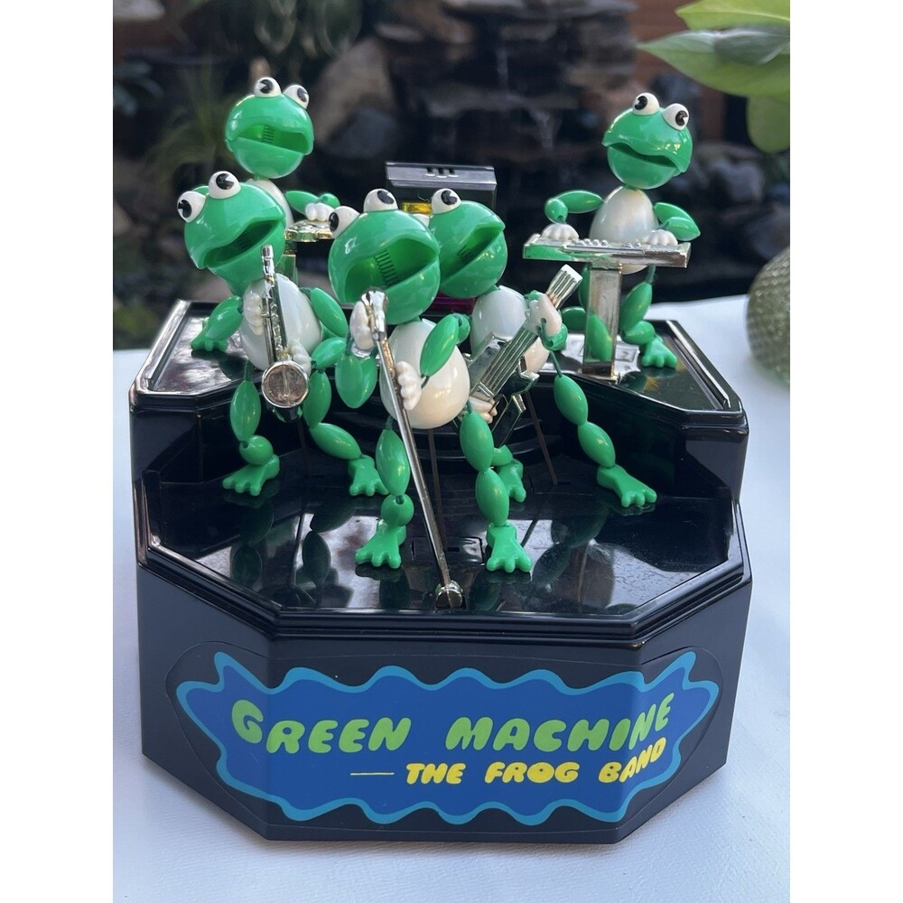1989 Metro Toys Green Machine Frog Band Sound Activated Dancing Toy Works!